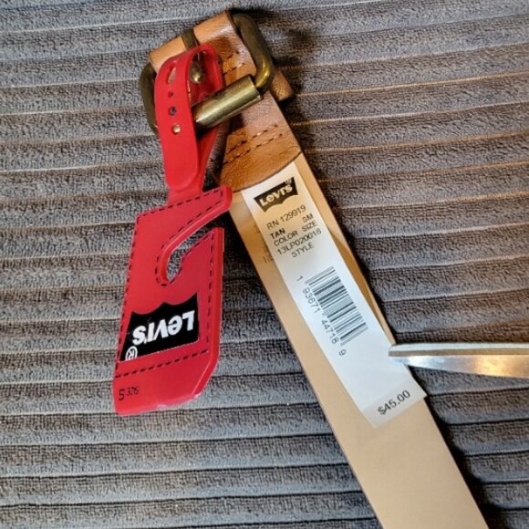 Levi's Belt Mens Small Brown Faux Leather Riveted Belt NWT - Picture 6 of 11